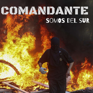 Escalamos Bajo El Muro