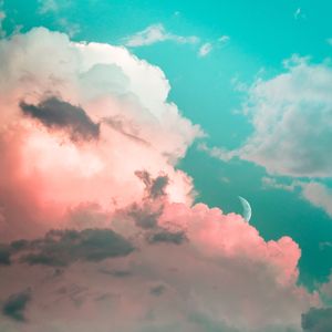 天空背后的月亮 (Moon Behind The Sky)