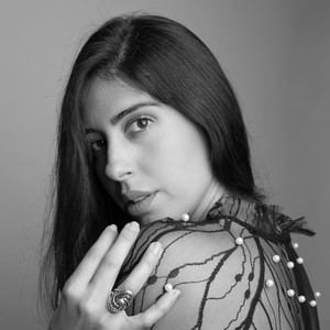 משהו אמיתי בעיניים