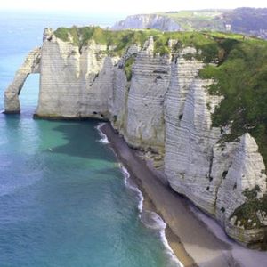 乱红（舒缓安静轻音乐）