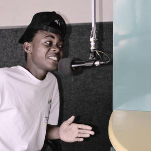 Menino de rua (feat. Garras polane & Sunshine)