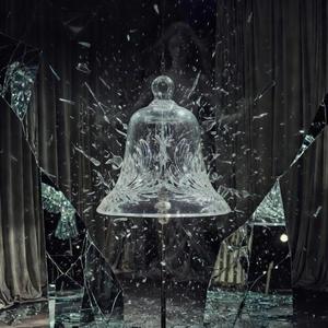 Кришталевий дзвін