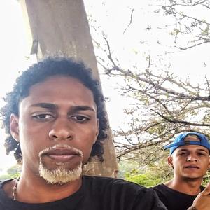 Aqui Em Cariacica Sede Elas Tão Igual Papel Molhado
