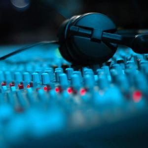 夜巴黎（Mc神说翻唱）