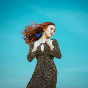 Cho Em Gần Anh Thêm Chút Nữa