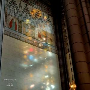 낡고 작은 성당