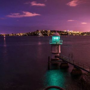 与神明画与-耍把戏