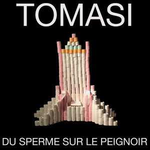 Du sperme sur le peignoir