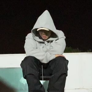 一周的说唱歌手