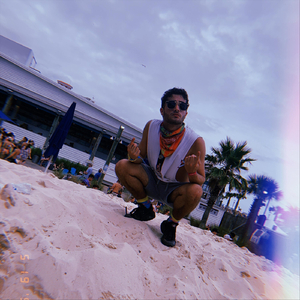 Love & Hate (feat. Ce0)