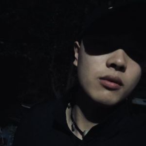 月色倒影在西湖