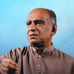 "Pandith Amaradewa" Swara Adurindu Marune Na