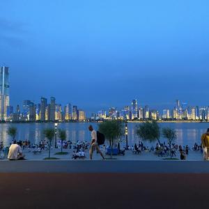 吻安（翻自 丁娜/胜屿）