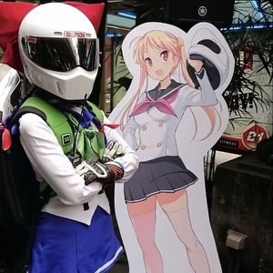 今日是淡蓝的天:O