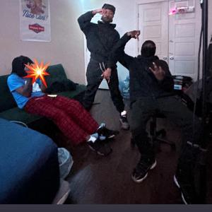 Heart 2 Heart (feat. SbRollaxkin)