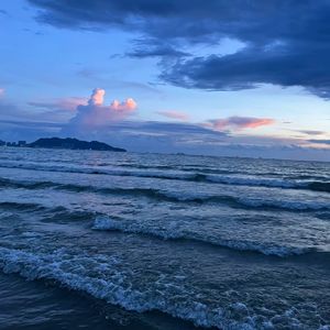 等我穿过这片海(prod.by Morrow)