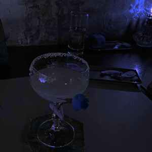 Blue rain（prod by 维斯）