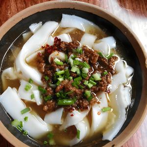 王卓王