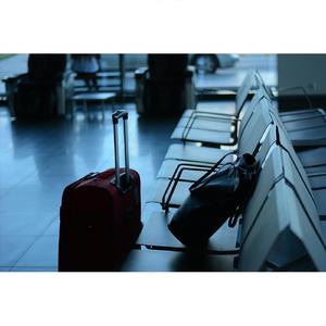 멀리 떠나고 싶어