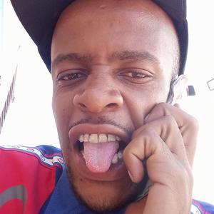 Ntlogele (feat. Bridget & Hlakzen)