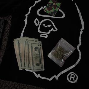 Pay Attention (feat. 2lo ron)