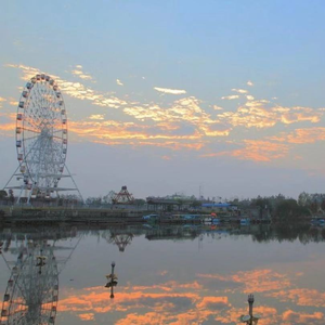 小时候的家乡边