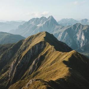 青山远送