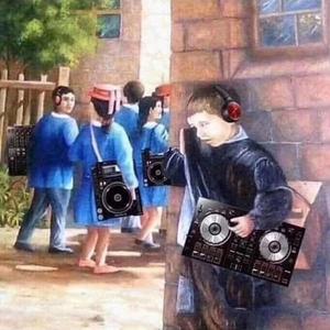 Afrojack-Bass Is Kicking（DJ_Tzarevich.J remix）