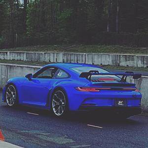 911