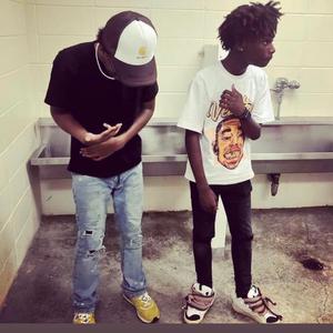 BLXXDY (feat. Globlxxdy)