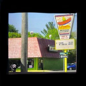 LaFamilia (feat. Tootiewrld & MissPrettyP)