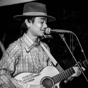 Alikati-Living Room Session