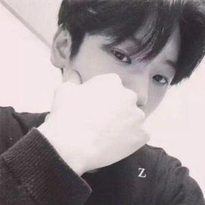 我想再一次抱紧你