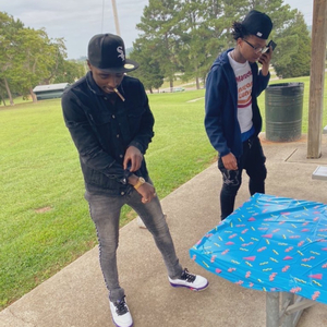 wachardt (feat. Shawtyplugg)