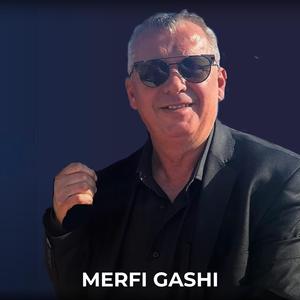 Me fal nje buzeqeshje