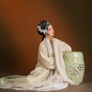 恨你无情泪水滴