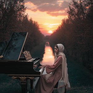 Shimmering Pulse Horizon