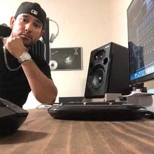 Talkin' Bout Bandz (feat. BoomBox Bravo)