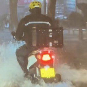 我走人间撒一网