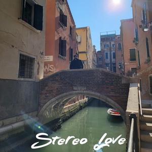 Stereo Love