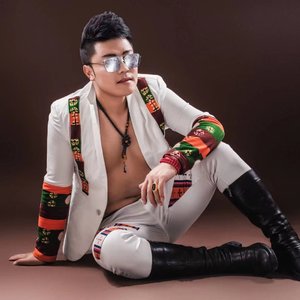 刚珠多吉（故乡德格）