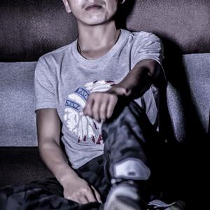 尼玛才让 珠穆朗玛（翻自 尼玛才让）