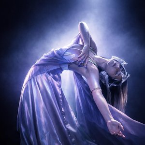 Cristal (feat. Bella i)