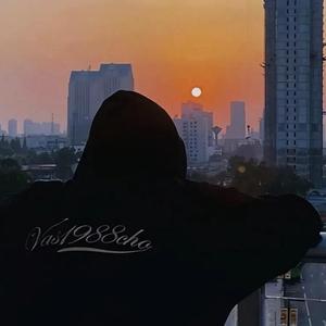 我在风里等着你