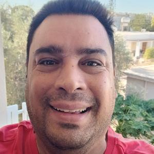 Οι γονείς (feat. Γιάννης Βενιζέλος & Δημήτρης Μπένος)