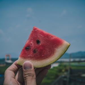 朝の光を感じて（翻自 岸部眞明）