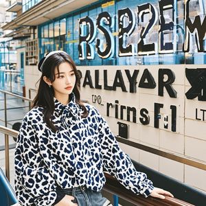 是谁在黑夜里点亮了灯