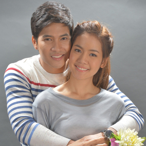 อยากบอกรัก (เพลงประกอบละคร "ใยกัลยา")