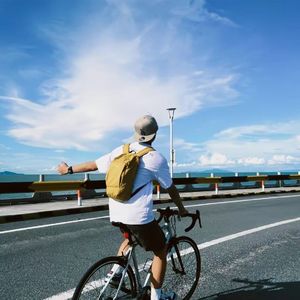 《褶皱里的旧时光》