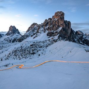 桃花开时残叶离枝 伴奏